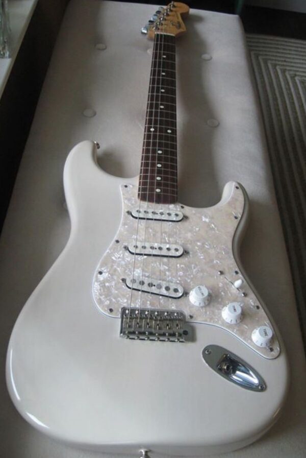 llll Electric Guitar